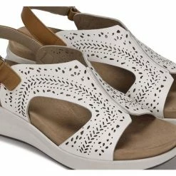 Fluchos SANDALE TIBET F1481 Sandales et Nu-pieds Couleur Blanc -Fluchos Soldes Magasin 23289432 500 D